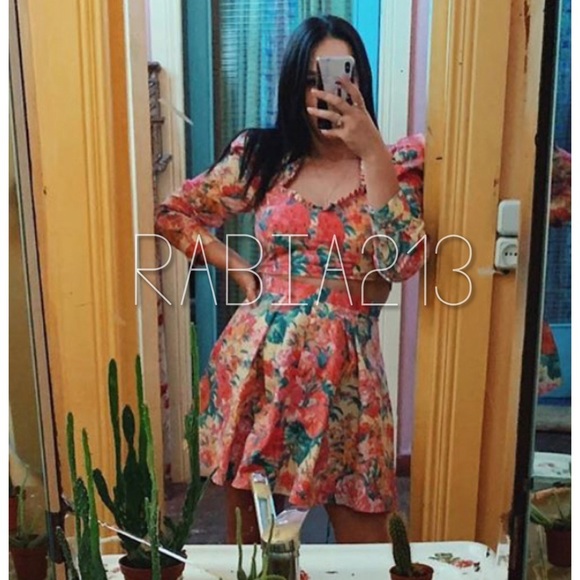 LAST 1! FLORAL PRINT MINI SKIRT - Picture 10 of 14